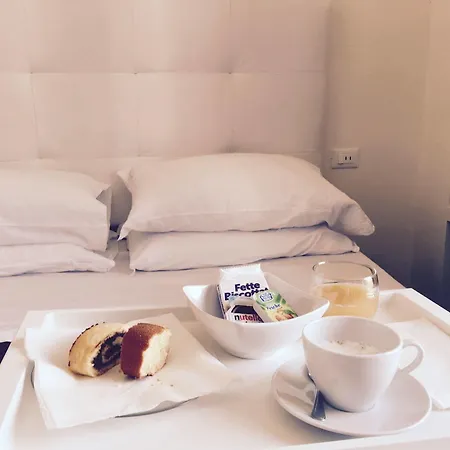 Angela Bed & Breakfast 3*