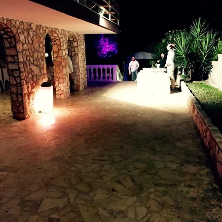 Bed & Breakfast Angela 3*